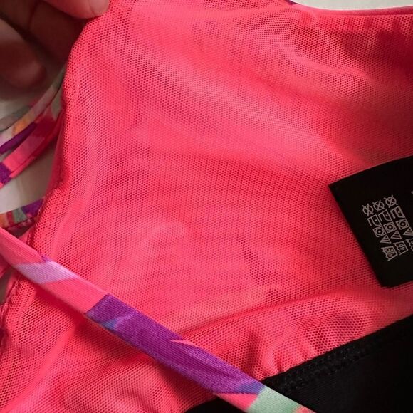 Victorias Secret PINK Ultimate Unlined Neon Strappy Bralette - Picture 9 of 10